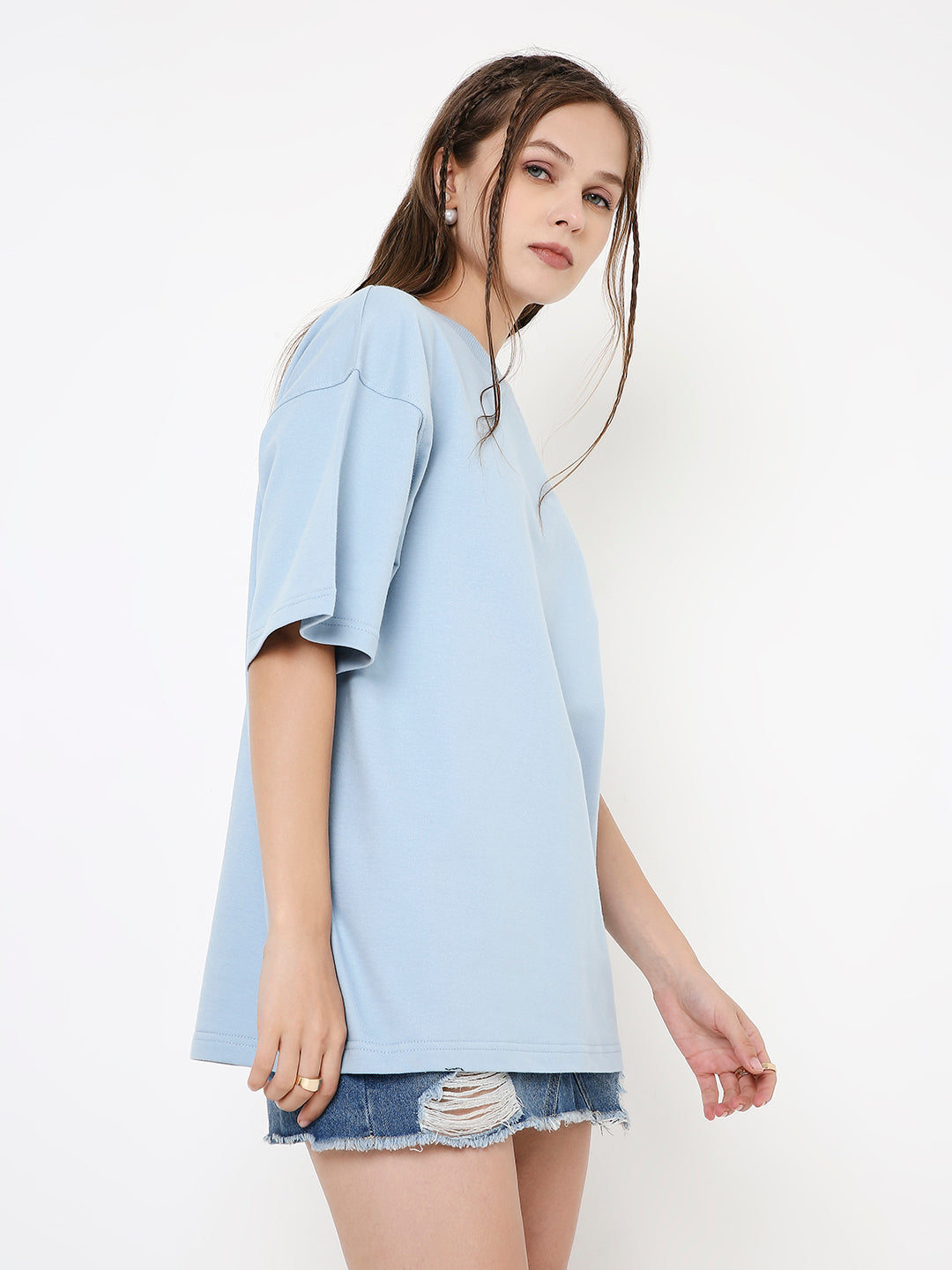 OVERSIZE LIGHT BLUE SOLID TSHIRT