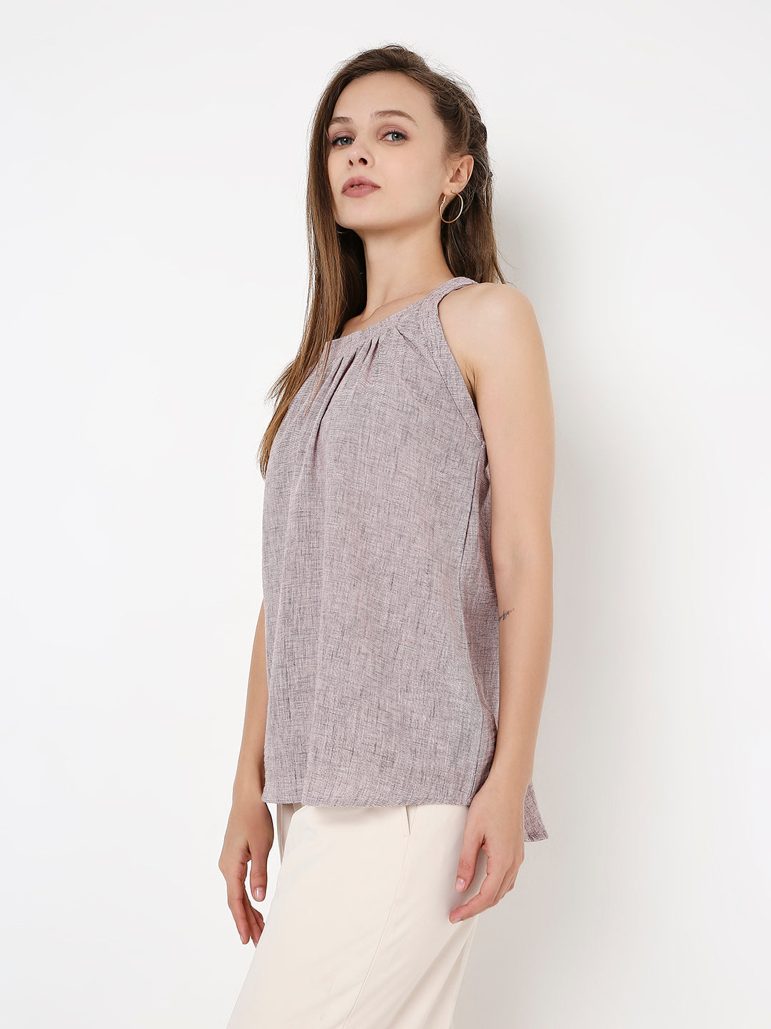 MAROON TEXTURED HALTER NECK TOP