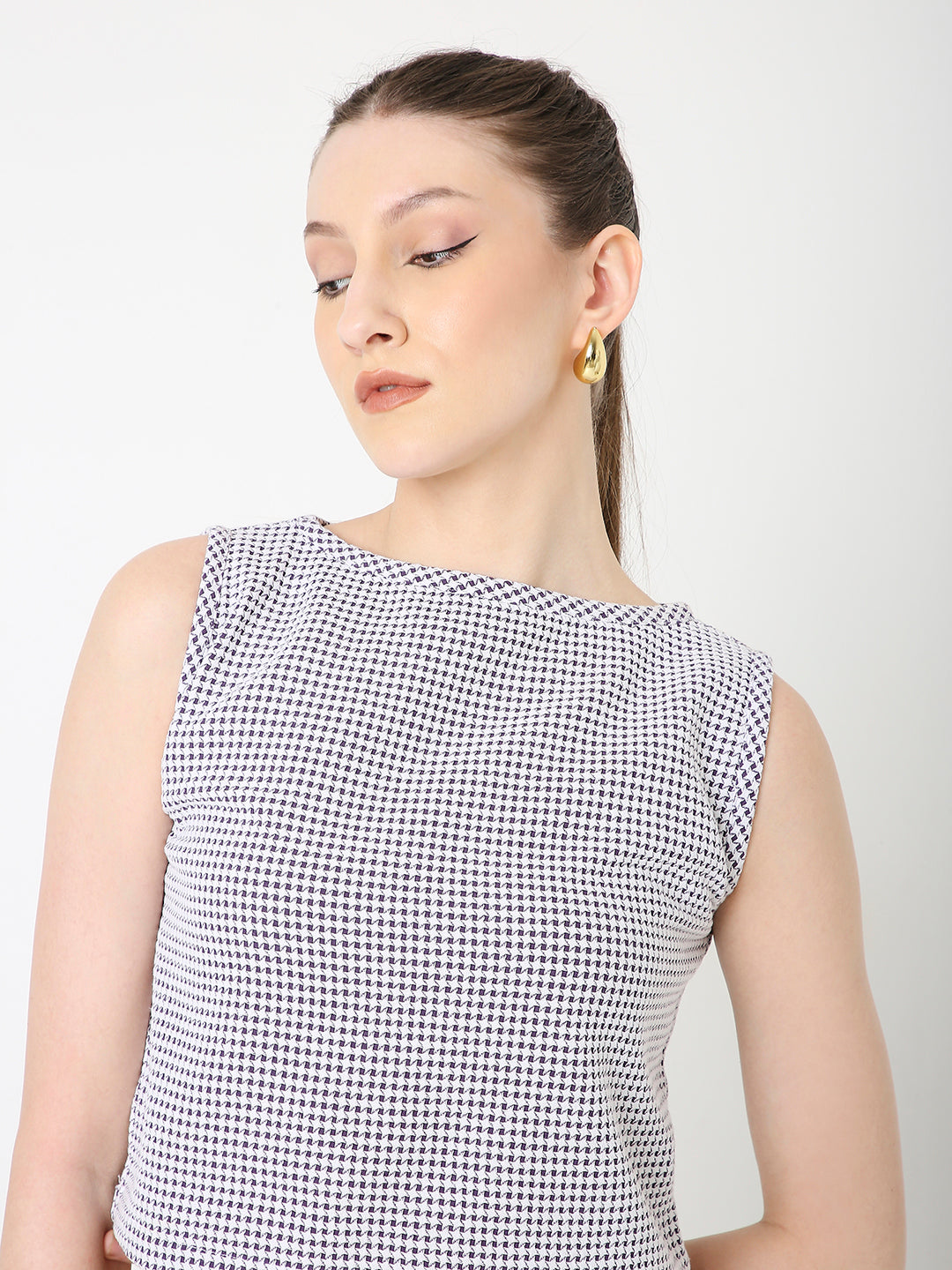 WINE MINIMALIST MICRO-CHECKS SLEEVELESS CROP TOP