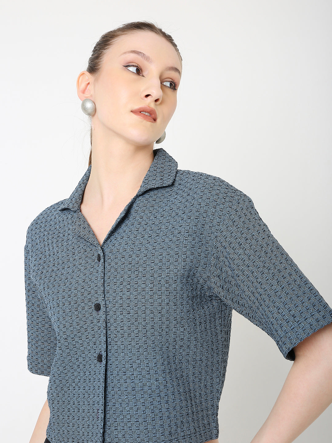 GREY & BLACK TEXTURED CROPPED SHIRT