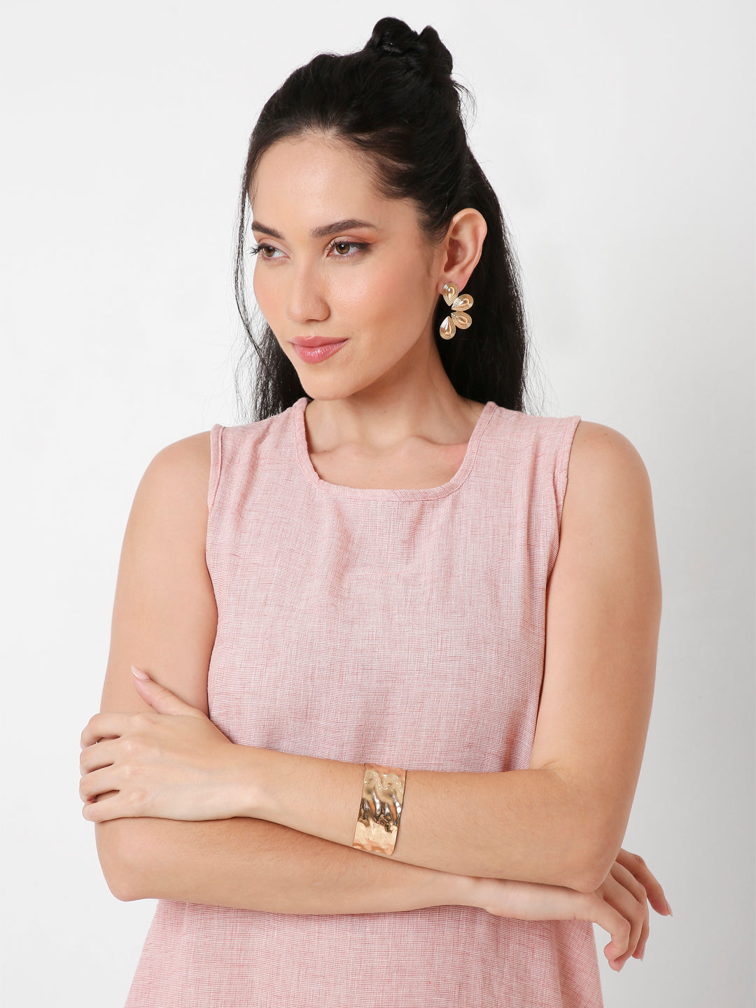 PEACH SLEEVELESS HIGH-LOW MIDI DRESS