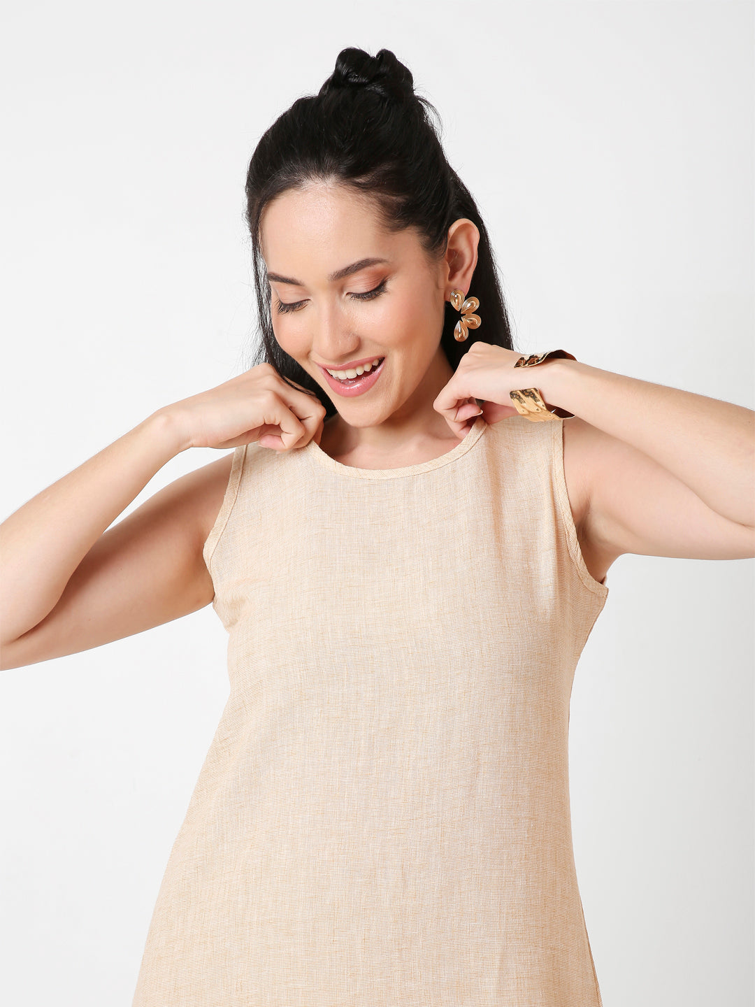 ORANGE SLEEVELESS HIGH-LOW MIDI DRESS