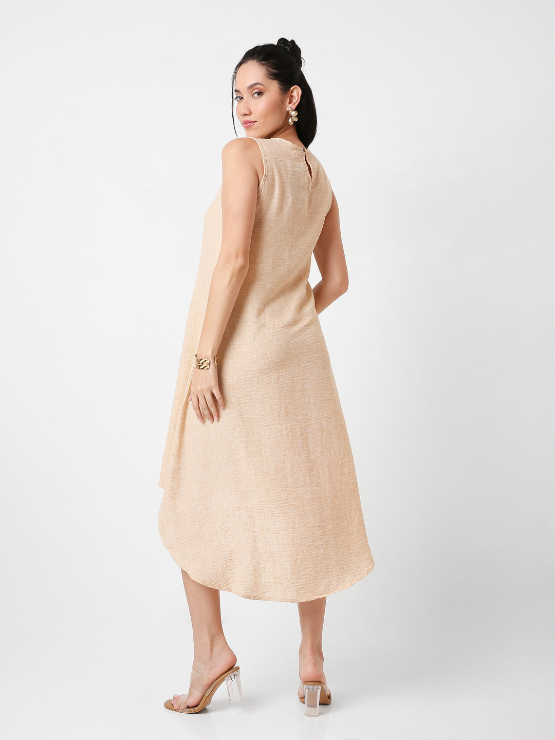 SLEEVELESS HIGH-LOW MIDI DRESS