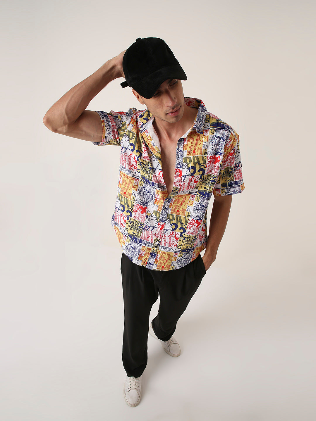 WHITE Comic Print Short Sleeve Casual Shirt