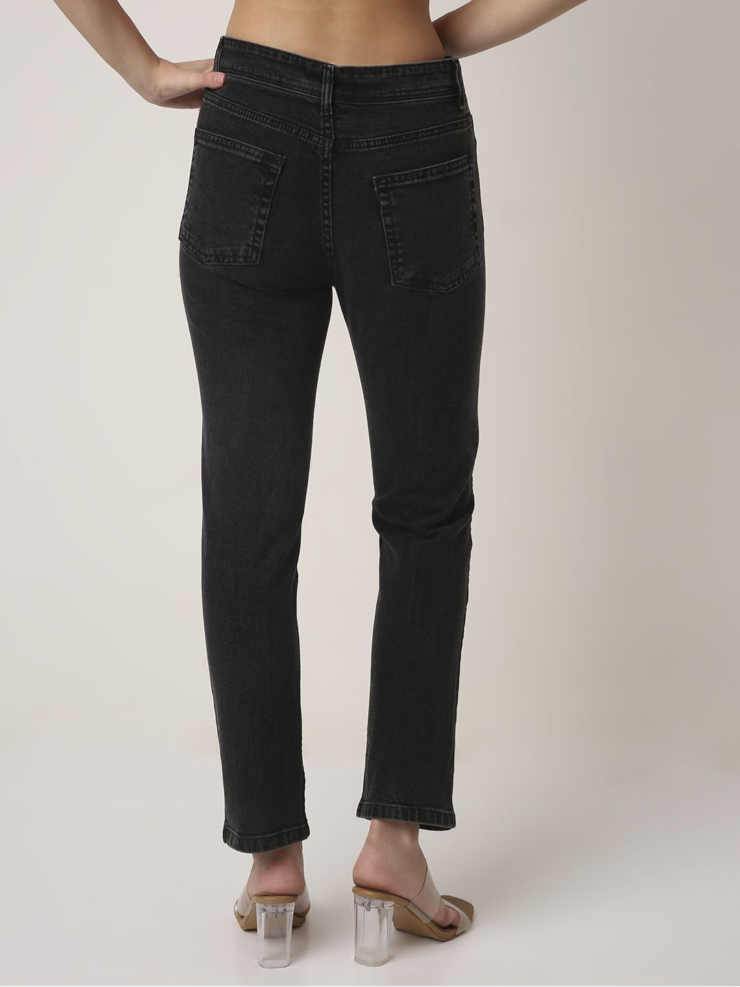 Black MID-WASH High-Waist Slim-Fit Jeans