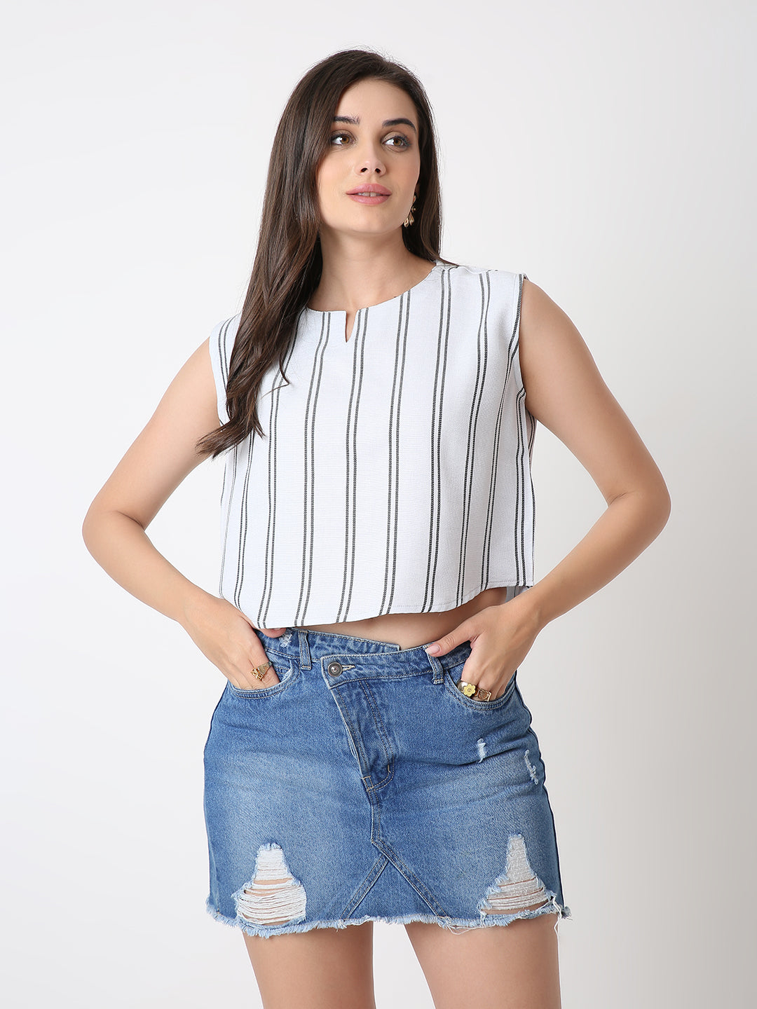 PASTEL GRAY STRIPES CROP TOP