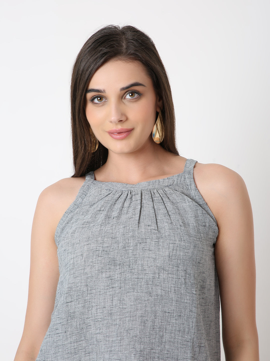 BLACK HALTER NECK TOP