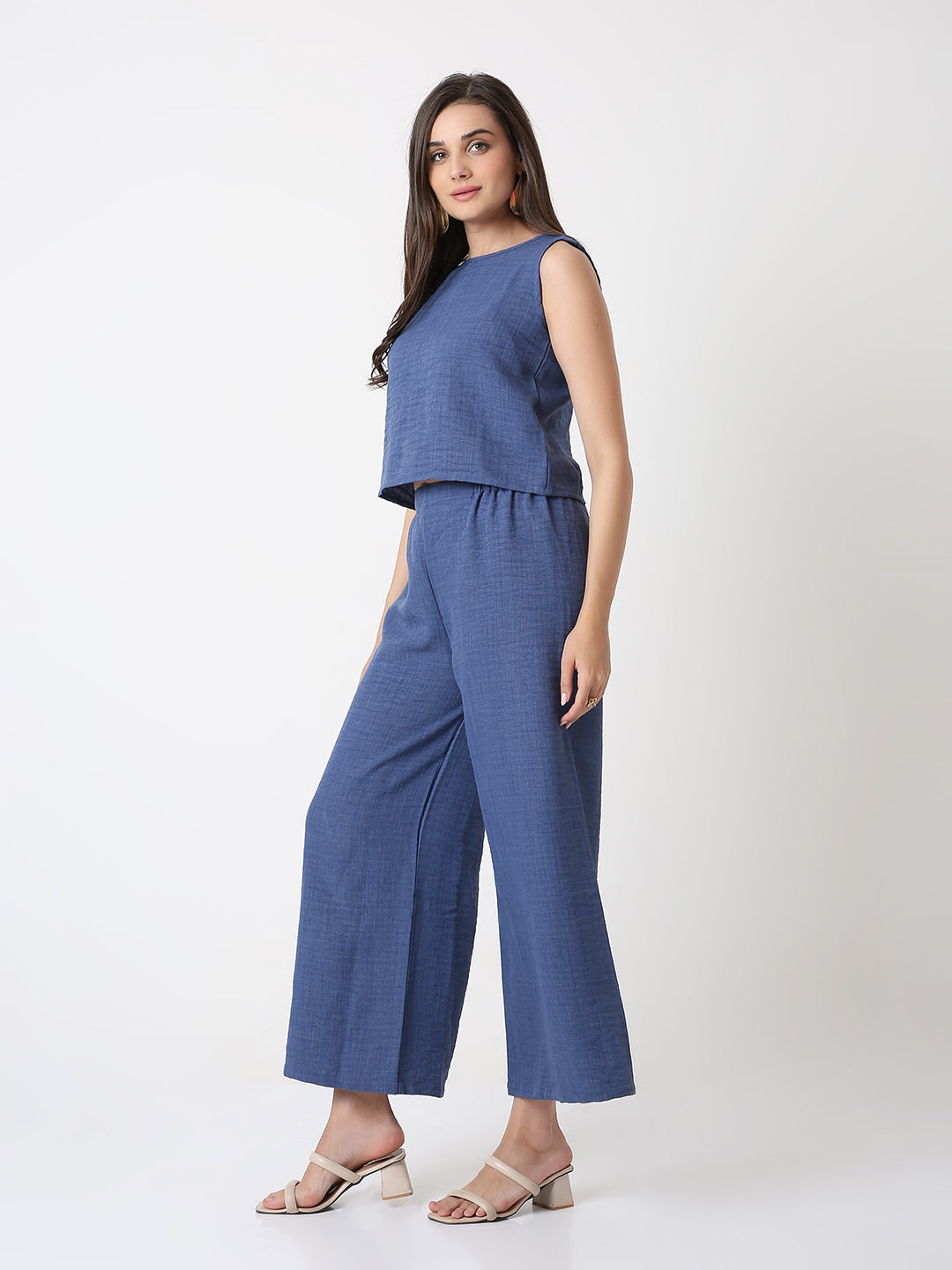 BLUE CO-ORDSET TOP AND WIDE-LEG PANTS