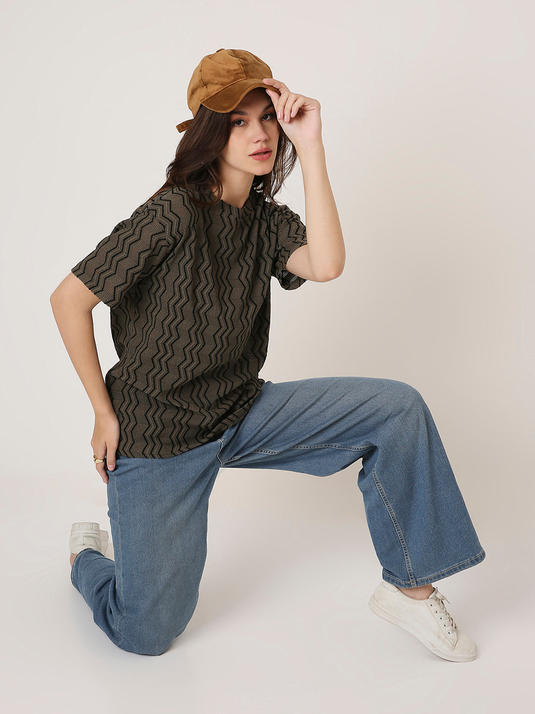 olive PATTERNED CREW NECK BOYFRIEND T-SHIRT