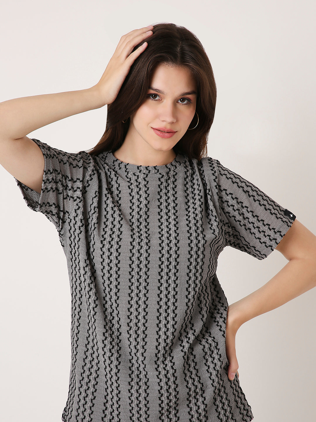 GRAY PATTERNED CREW NECK BOYFRIEND T-SHIRT