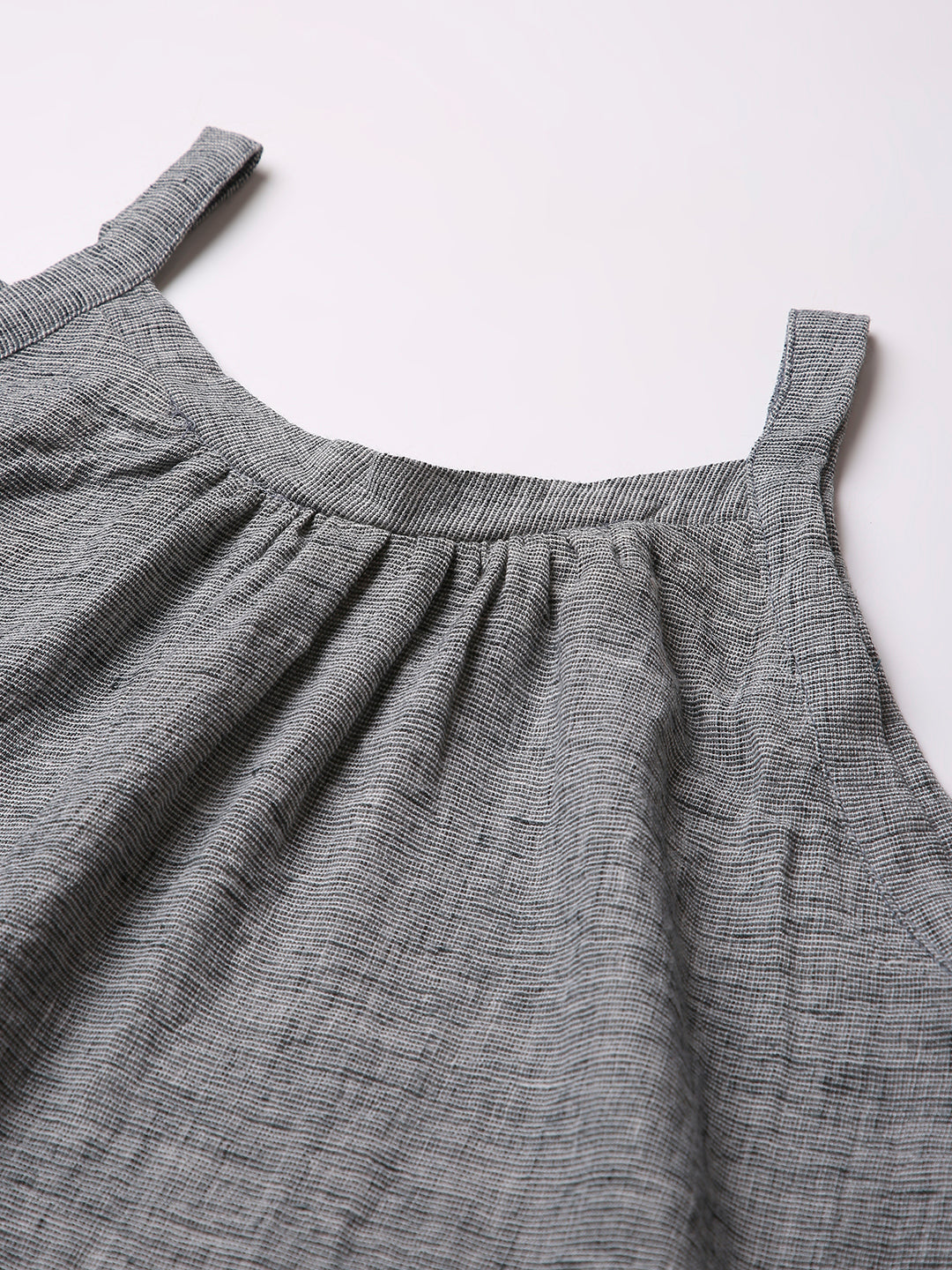 BLACK HALTER NECK TOP