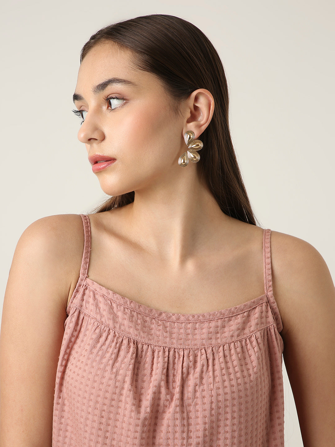 PEACH TEXTURED SPAGHETTI STRAP LAYERED TOP