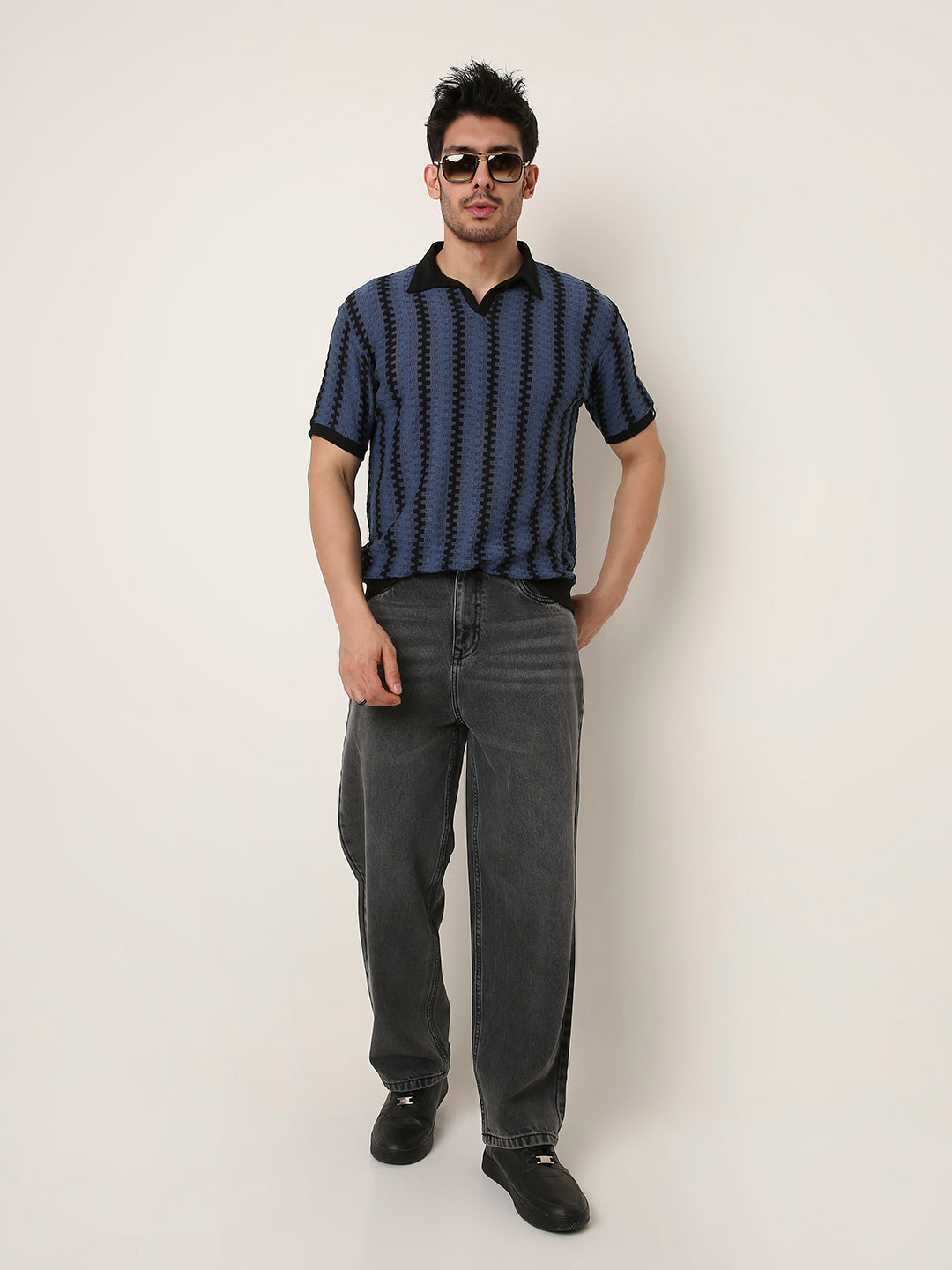 BLUE TEXTURED POLO TSHIRT
