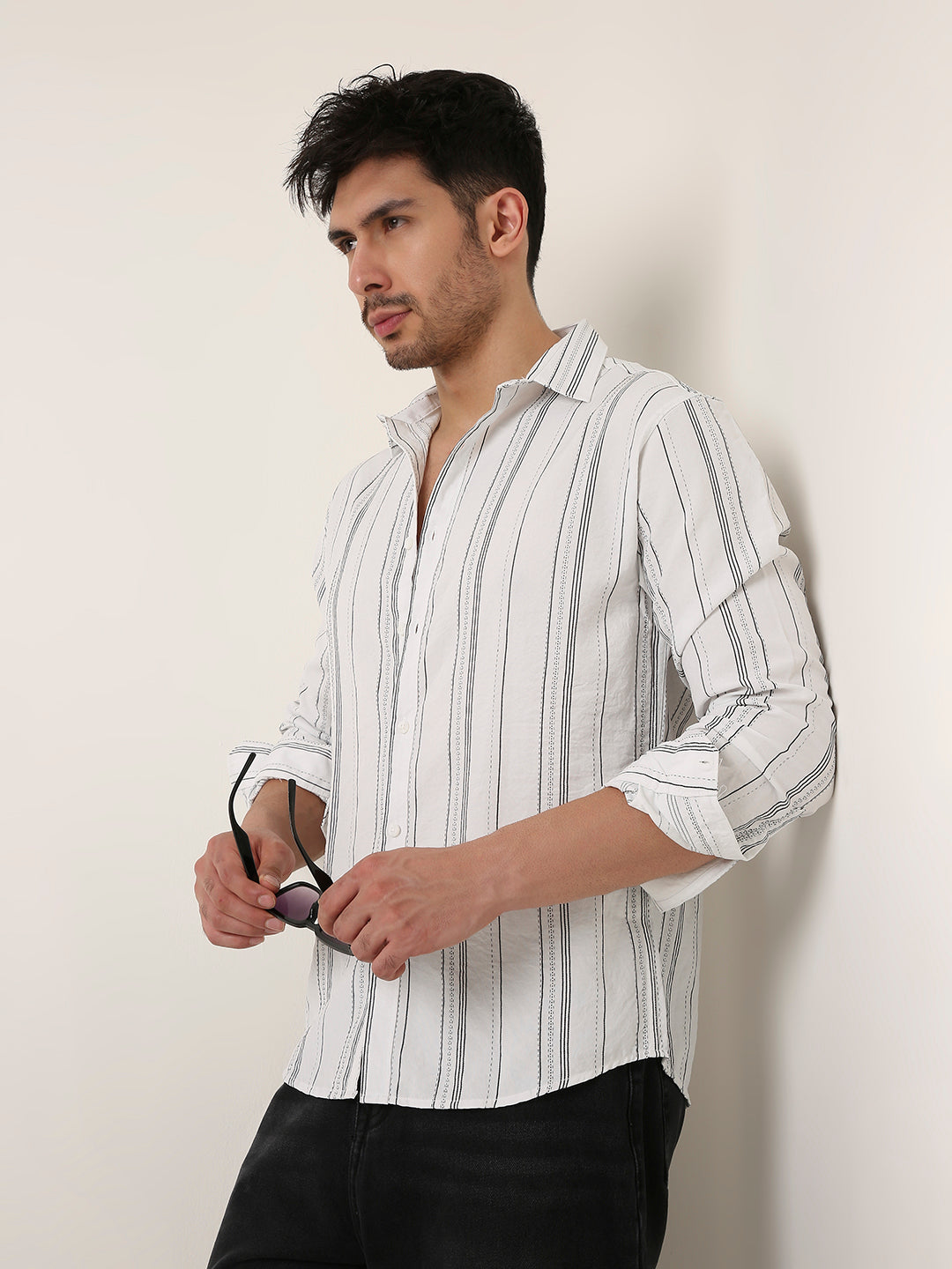 WHITE SLEEK STRIPED CASUAL SHIRT