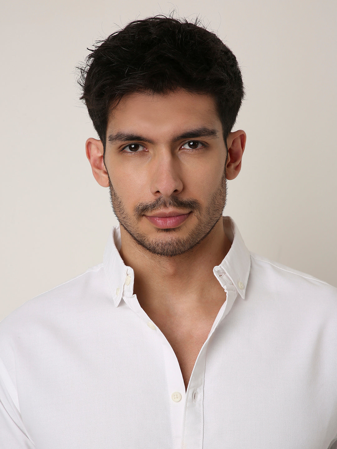 WHITE ESSENTIAL OXFORD SHIRT