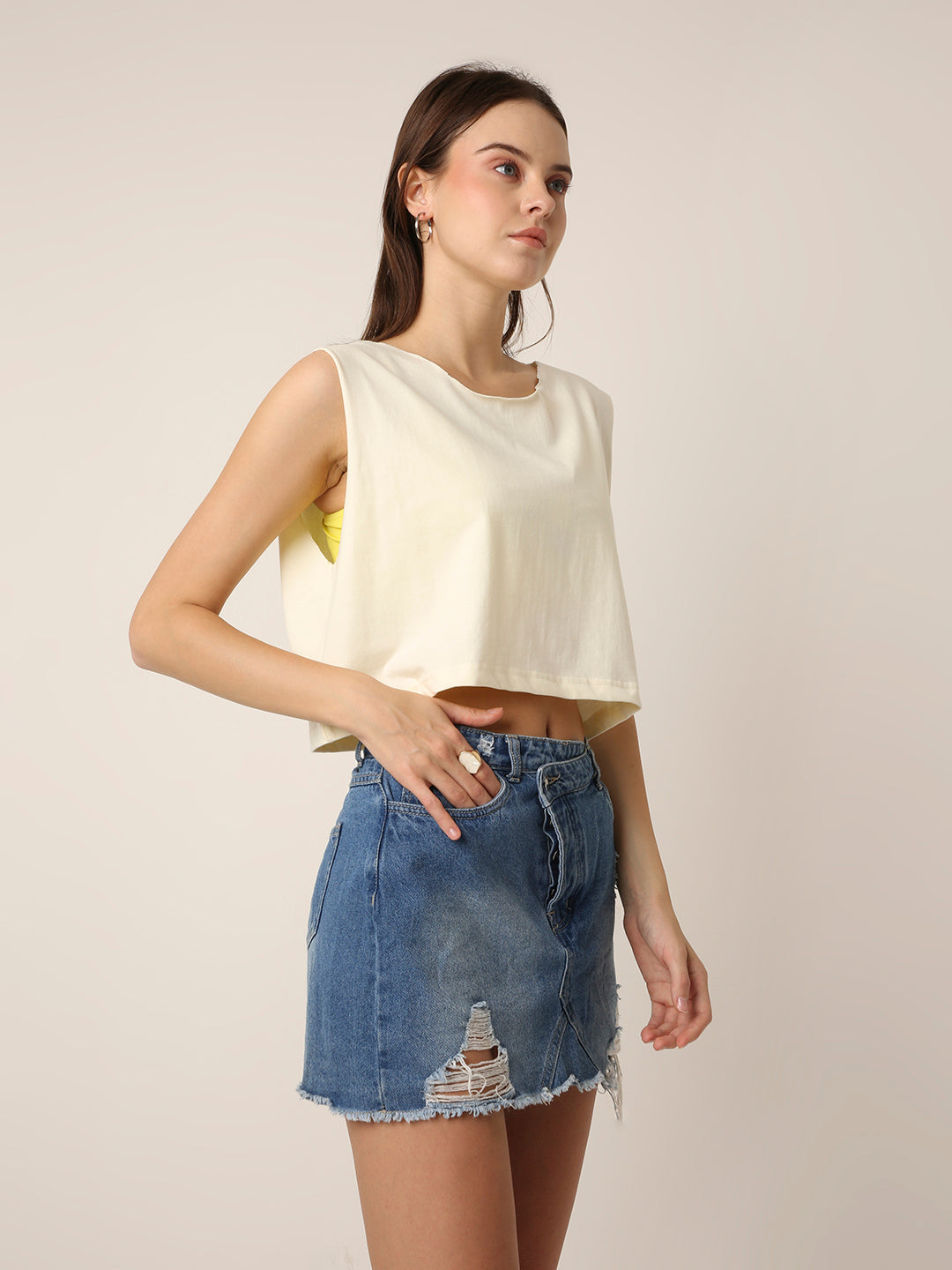 OFF-WHITE Sleeveless Crop Top