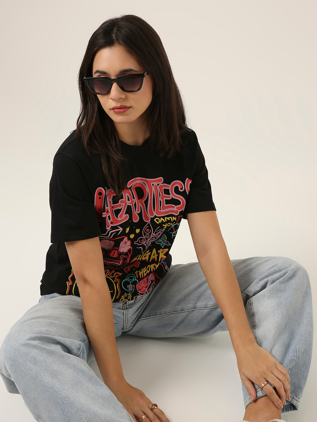 RELAXED FIT: BLACK PRINTED TSHIRT