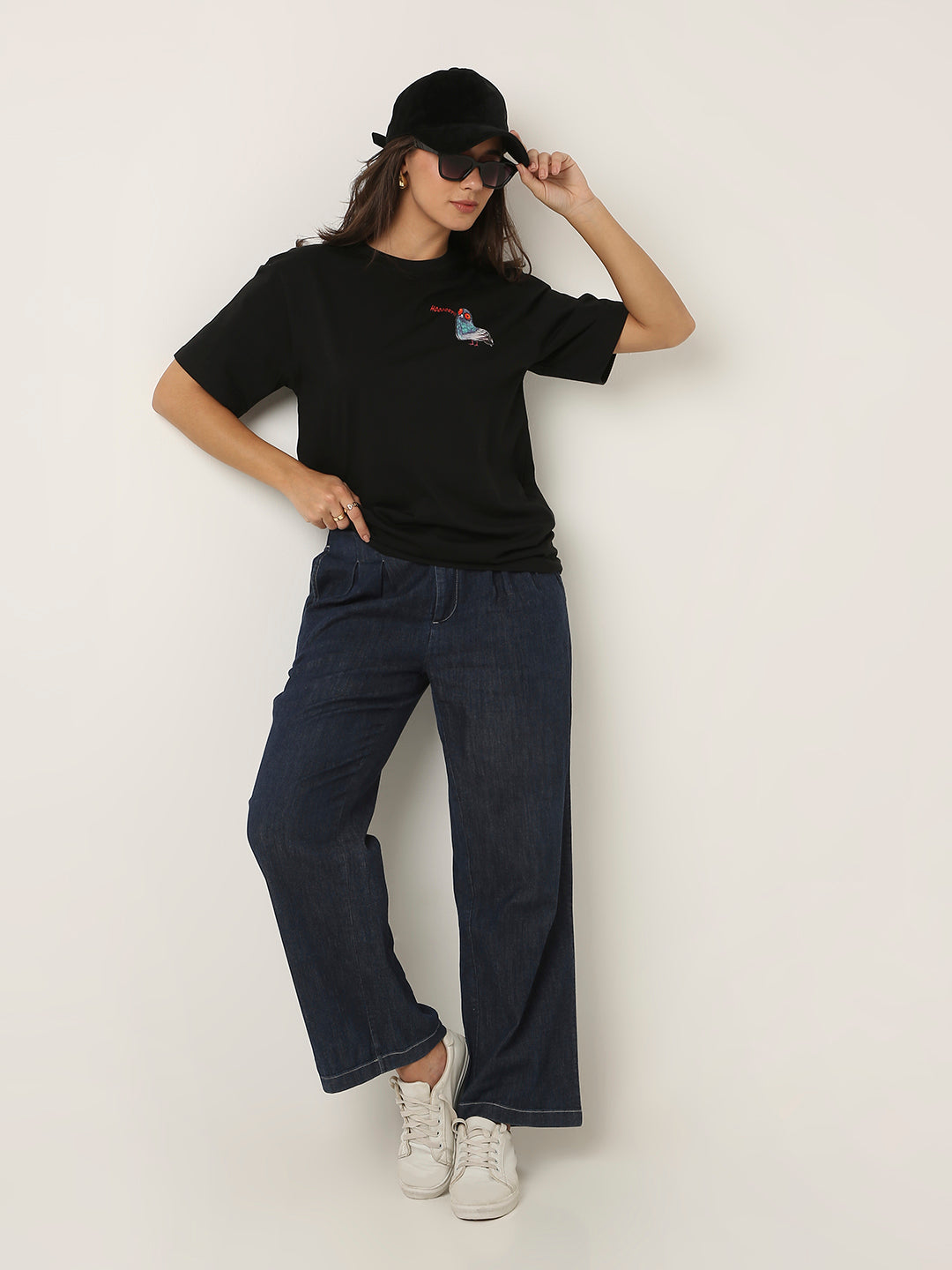 RELAXED FIT: BLACK PRINTED TSHIRT