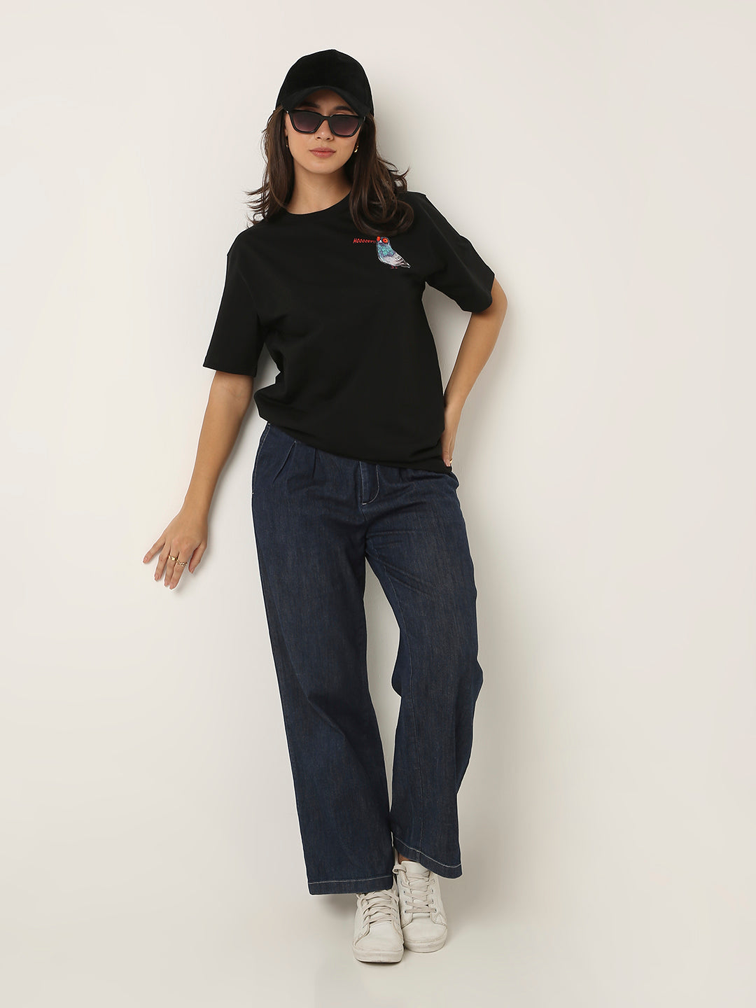 RELAXED FIT: BLACK PRINTED TSHIRT