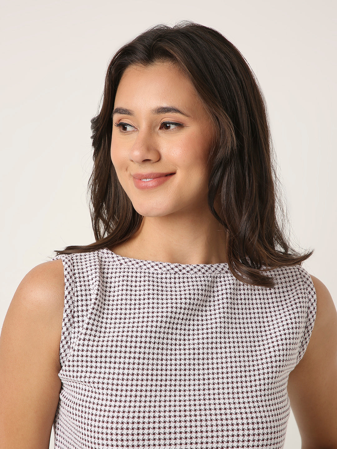 MAROON MINIMALIST CROP TOP