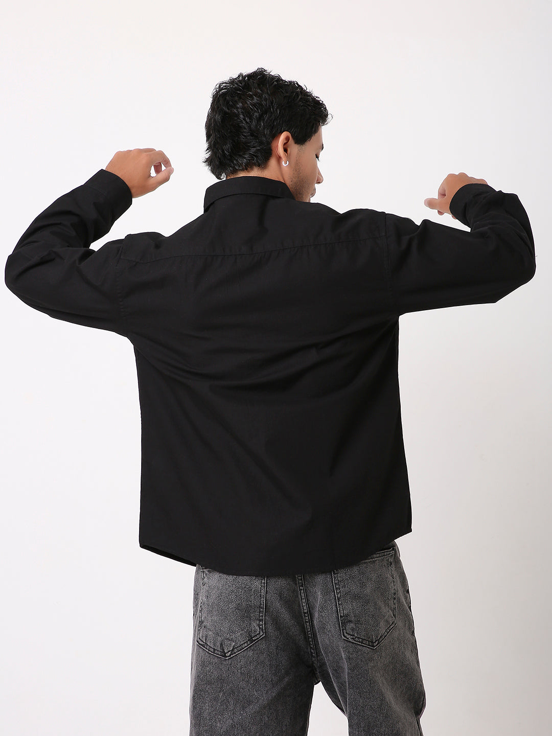 BLACK ESSENTIAL OXFORD SHIRT