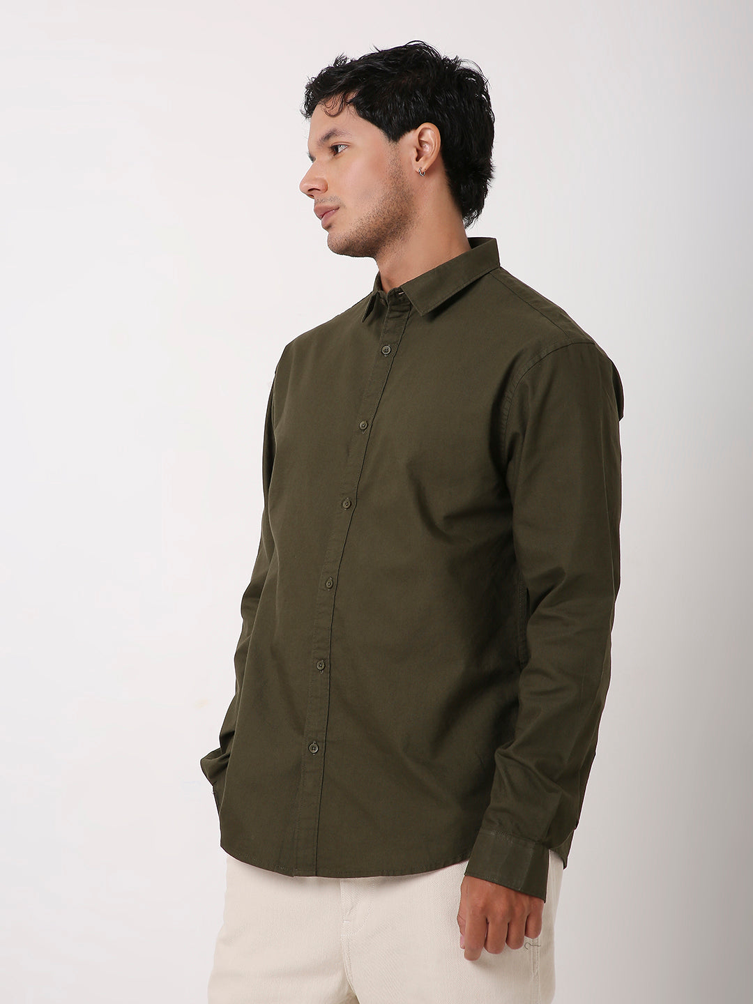 OLIVE ESSENTIAL OXFORD SHIRT
