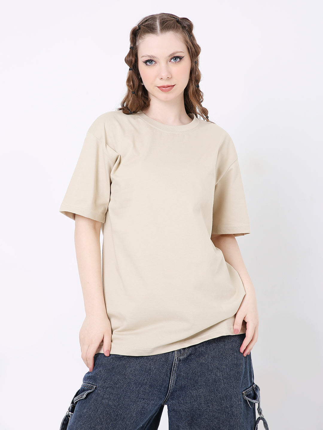 RELAXED FIT SAND SOLID TSHIRT