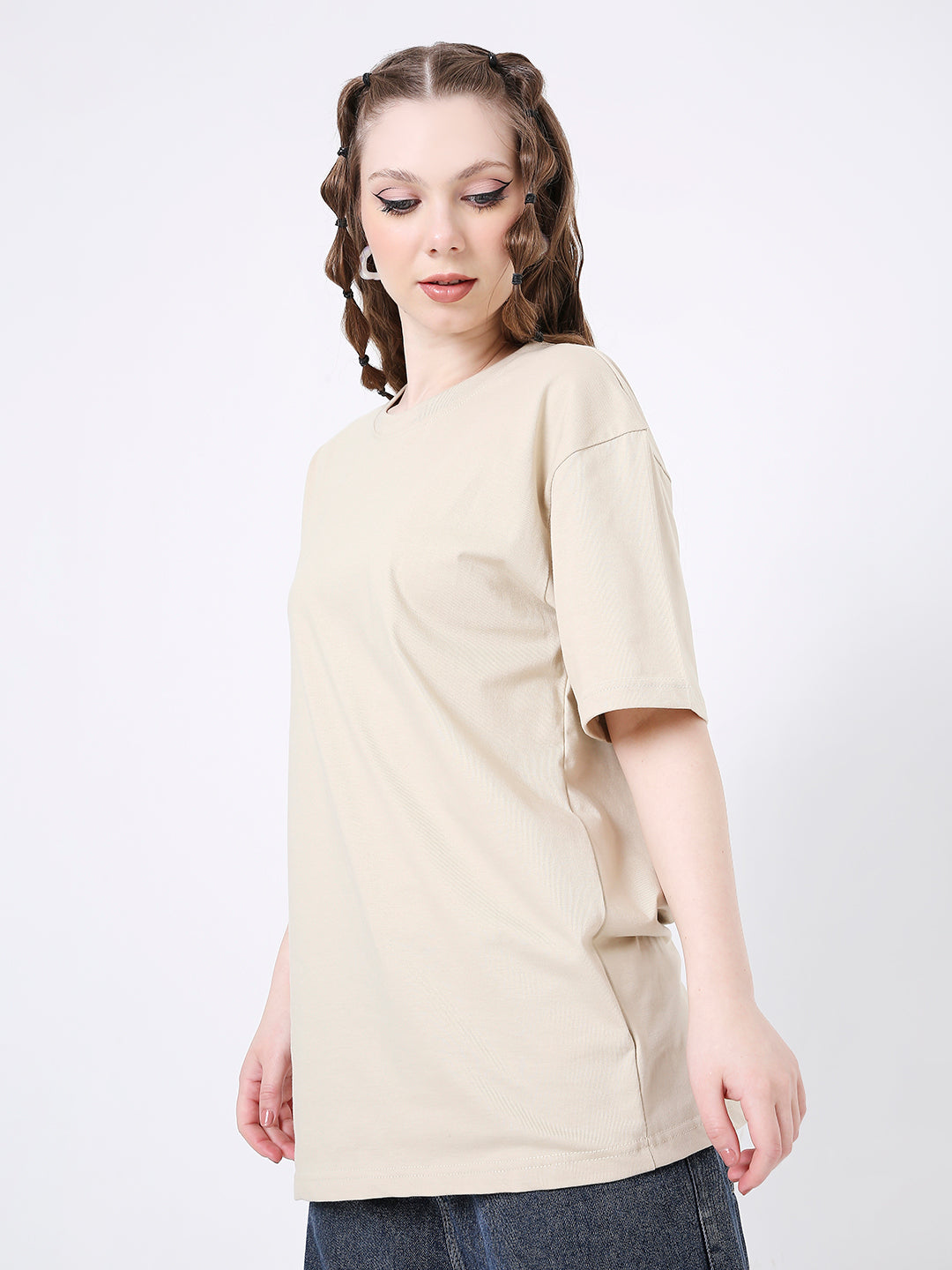 RELAXED FIT SAND SOLID TSHIRT