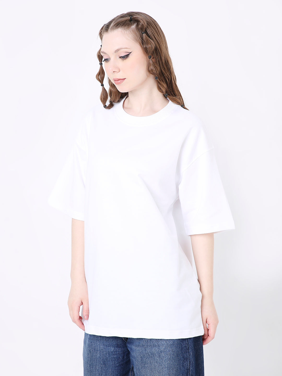 OVERSIZE WHITE SOLID TSHIRT