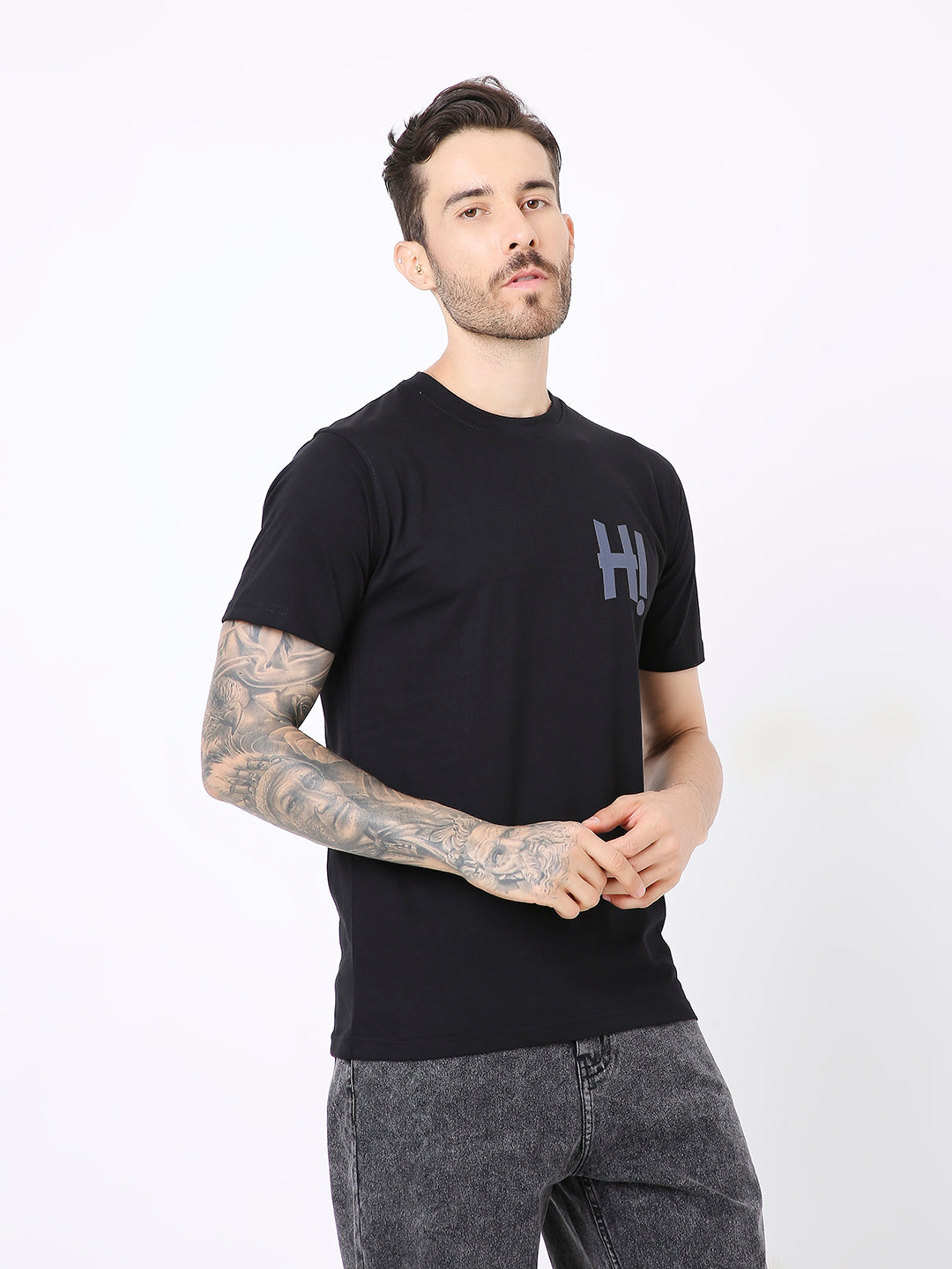 RELAXED FIT BLACK PRINTED TSHIRT