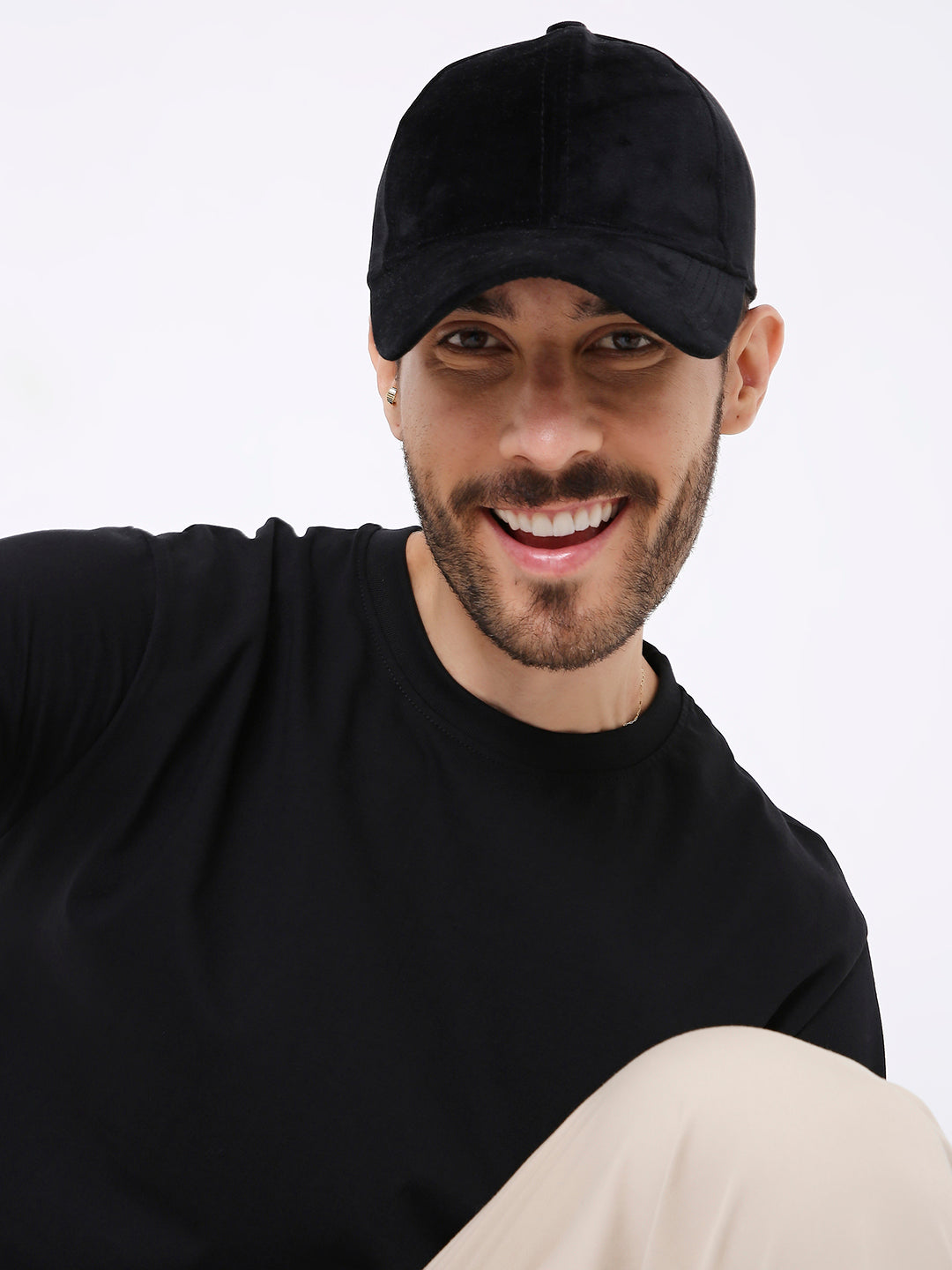 REGULAR TSHIRT: BLACK