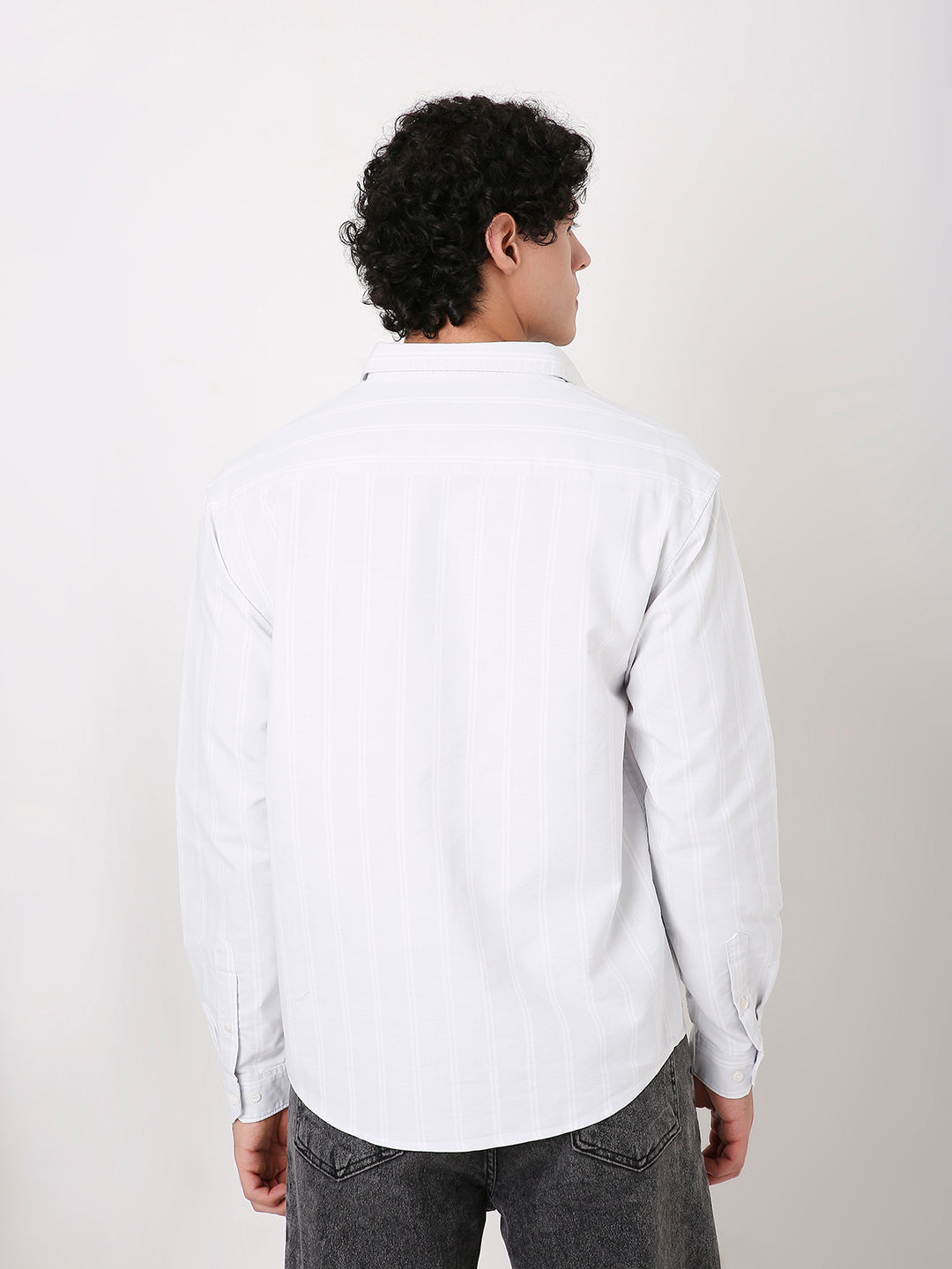 LIGHT GRAY OXFORD STRIPED SHIRT