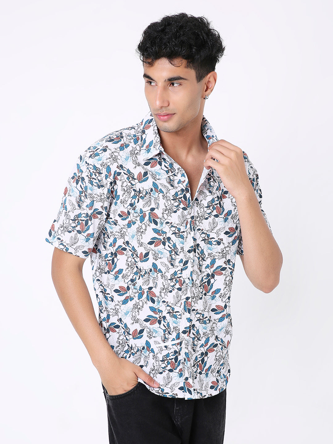 FLORAL PRINTED TEXTURED SHORT SLEEVE SHIRT