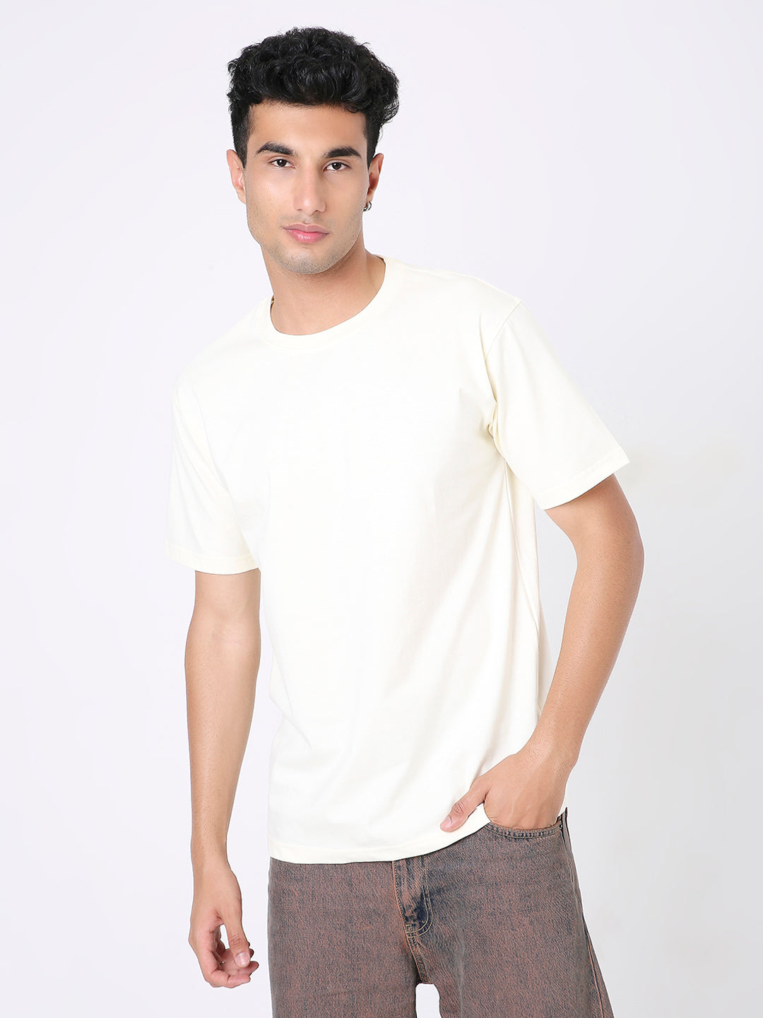 RELAXED FIT OFF-WHITE SOLID TSHIRT