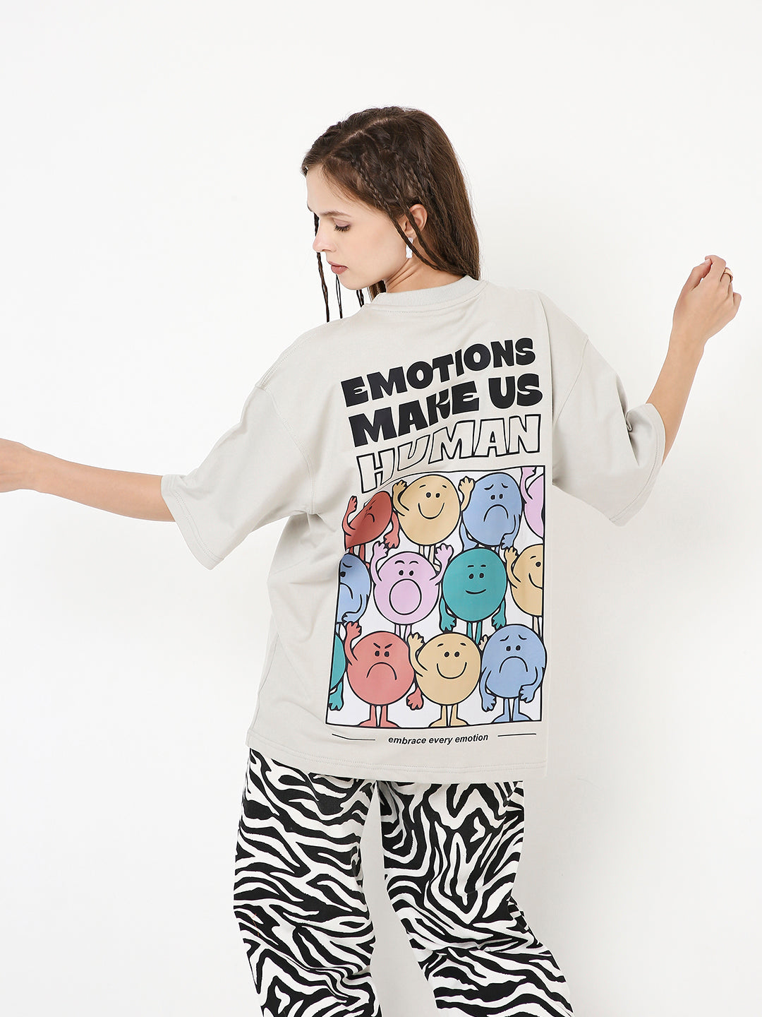 OVERSIZE SKIPPING STONE PRINTED TSHIRT