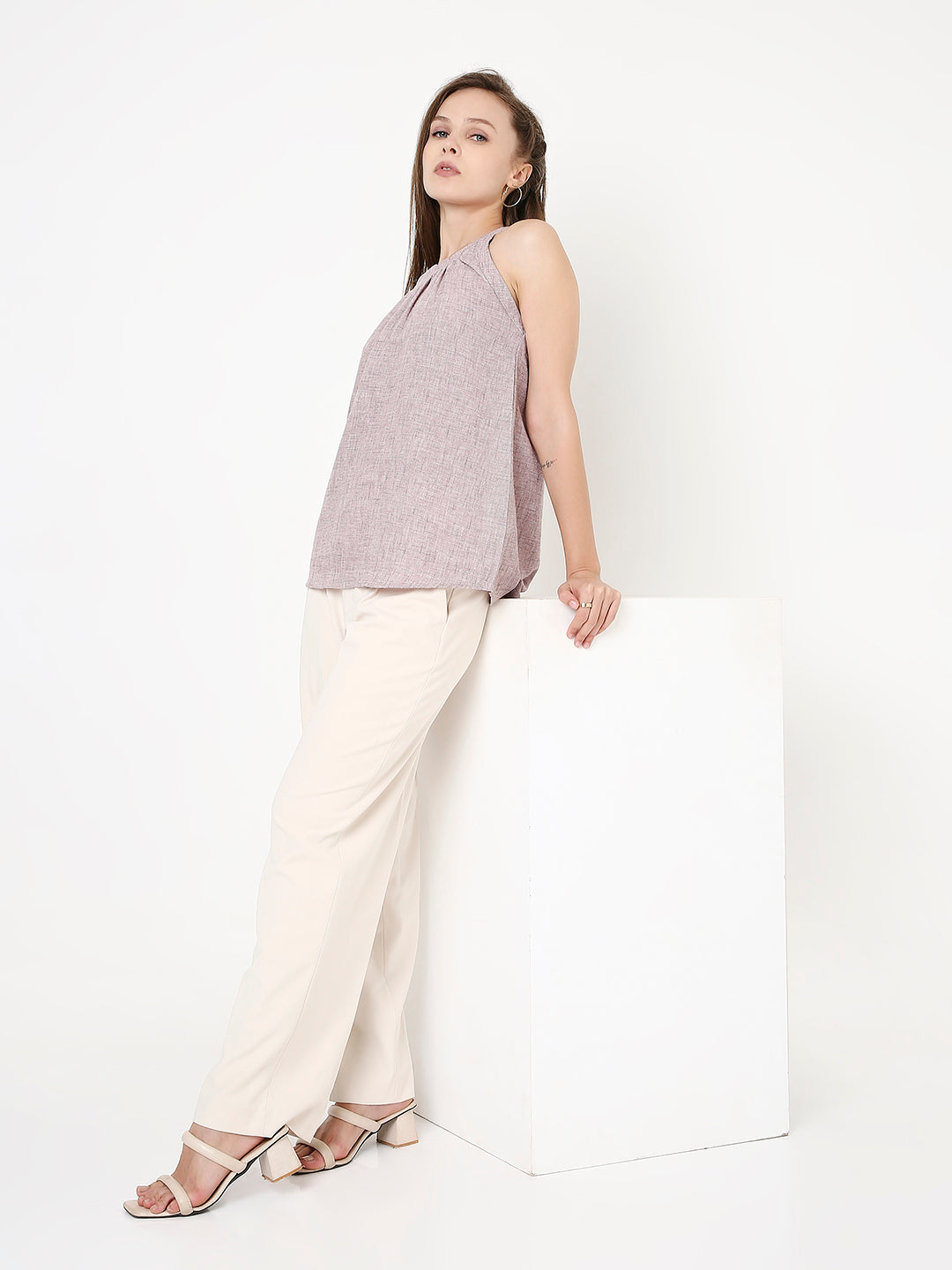 MAROON TEXTURED HALTER NECK TOP