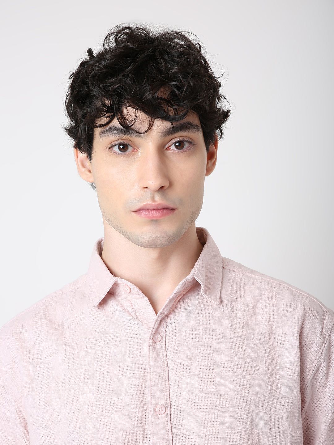 CLASSIC BUTTON-DOWN SHORT SLEEVE COTTON CASUAL SHIRT