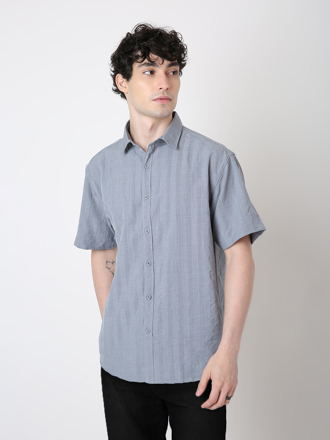 GRAY PREMIUM WEIGHTLESS SHIRT
