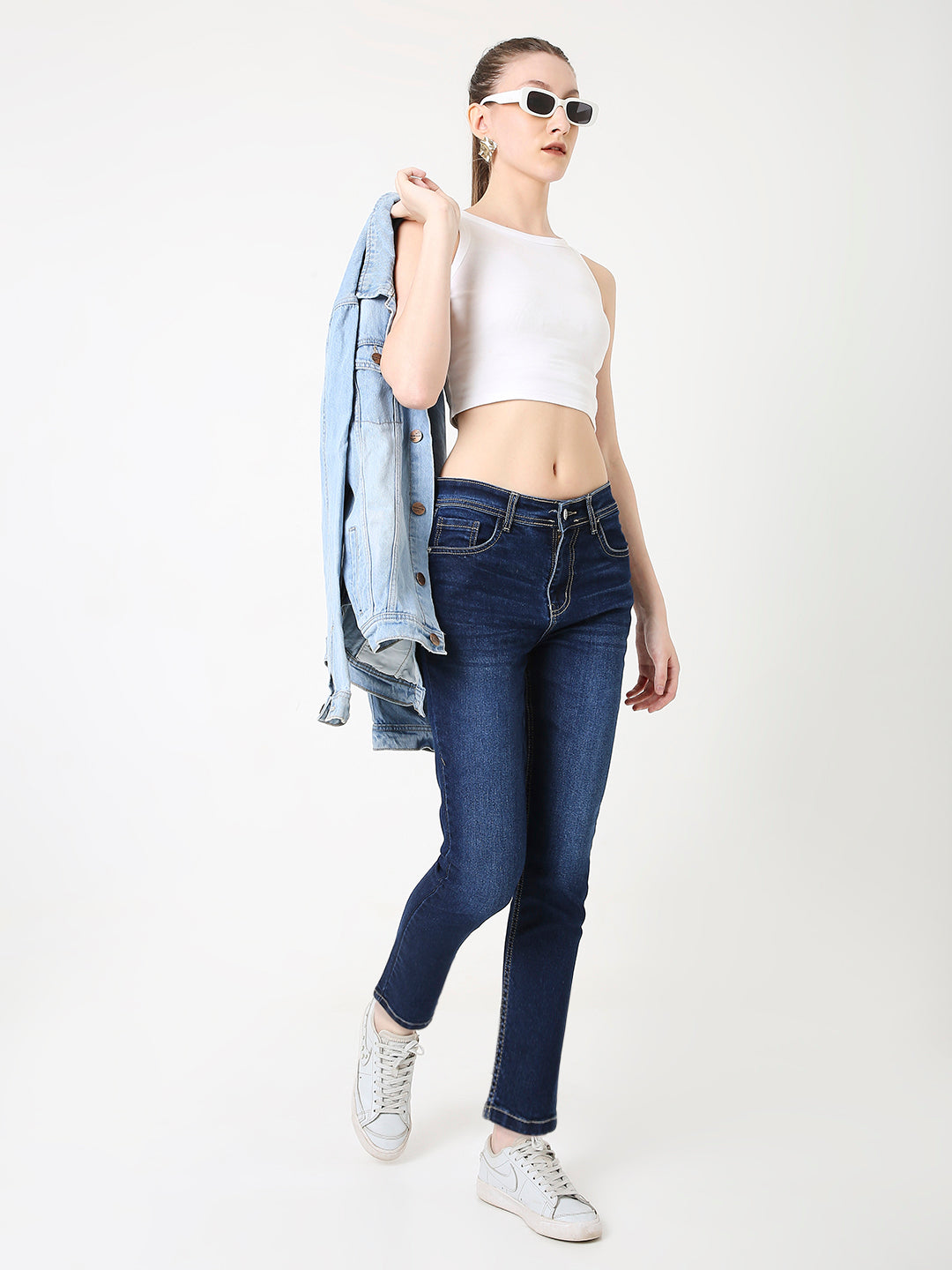 WOMEN MID DARK BLUE WASH STRAIGHT FIT DENIM JEANS