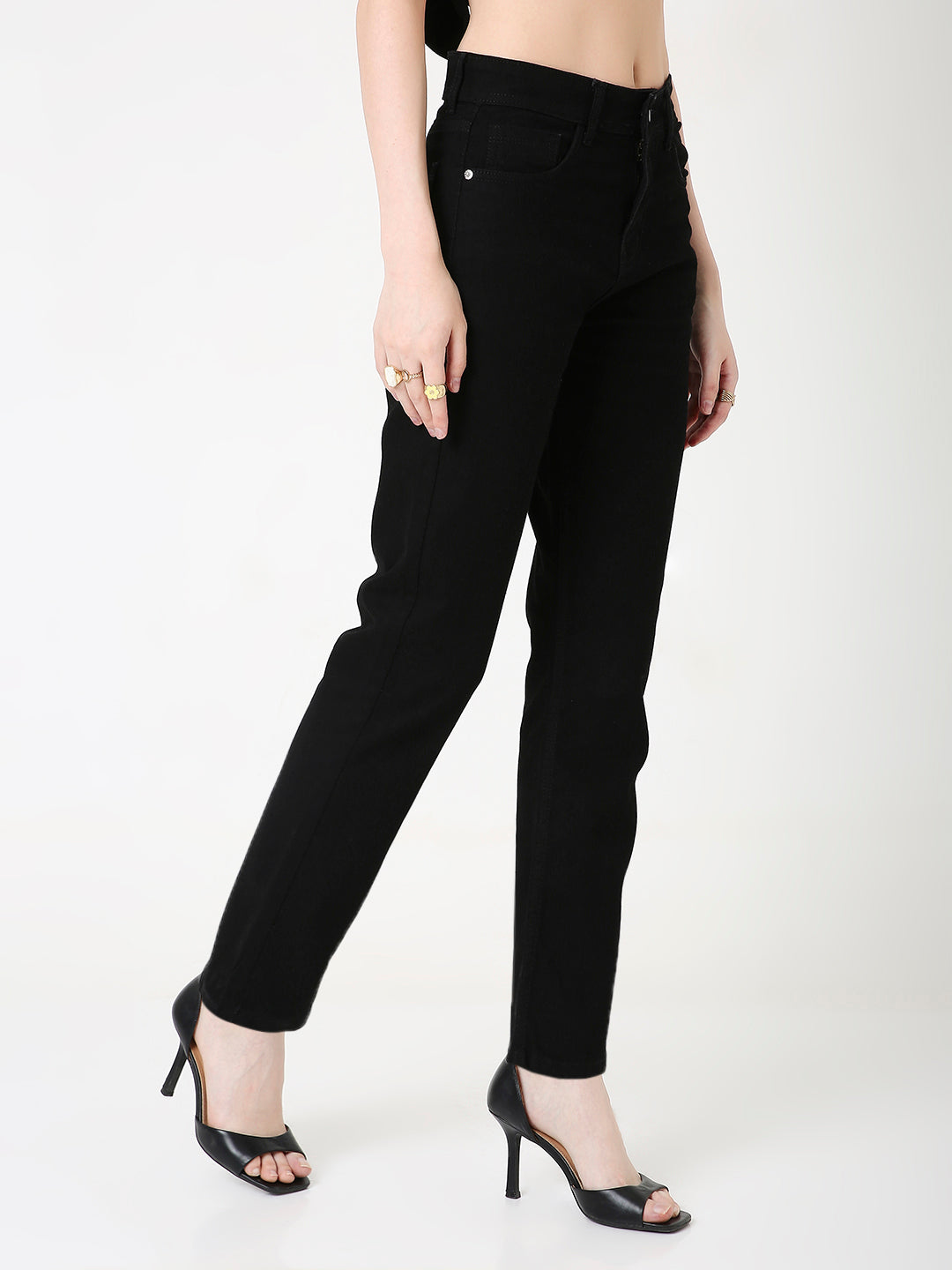 CLASSIC HIGH RISE STRAIGHT FIT BLACK JEANS