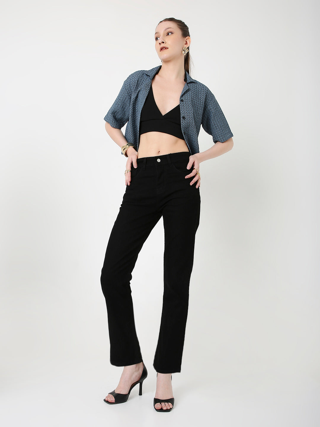 CLASSIC HIGH RISE STRAIGHT FIT BLACK JEANS