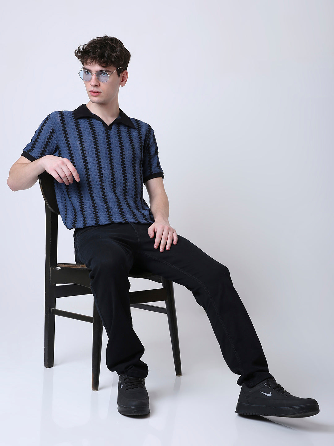 NAVY & BLACK TEXTURED POLO COLLAR KNIT T-SHIRT