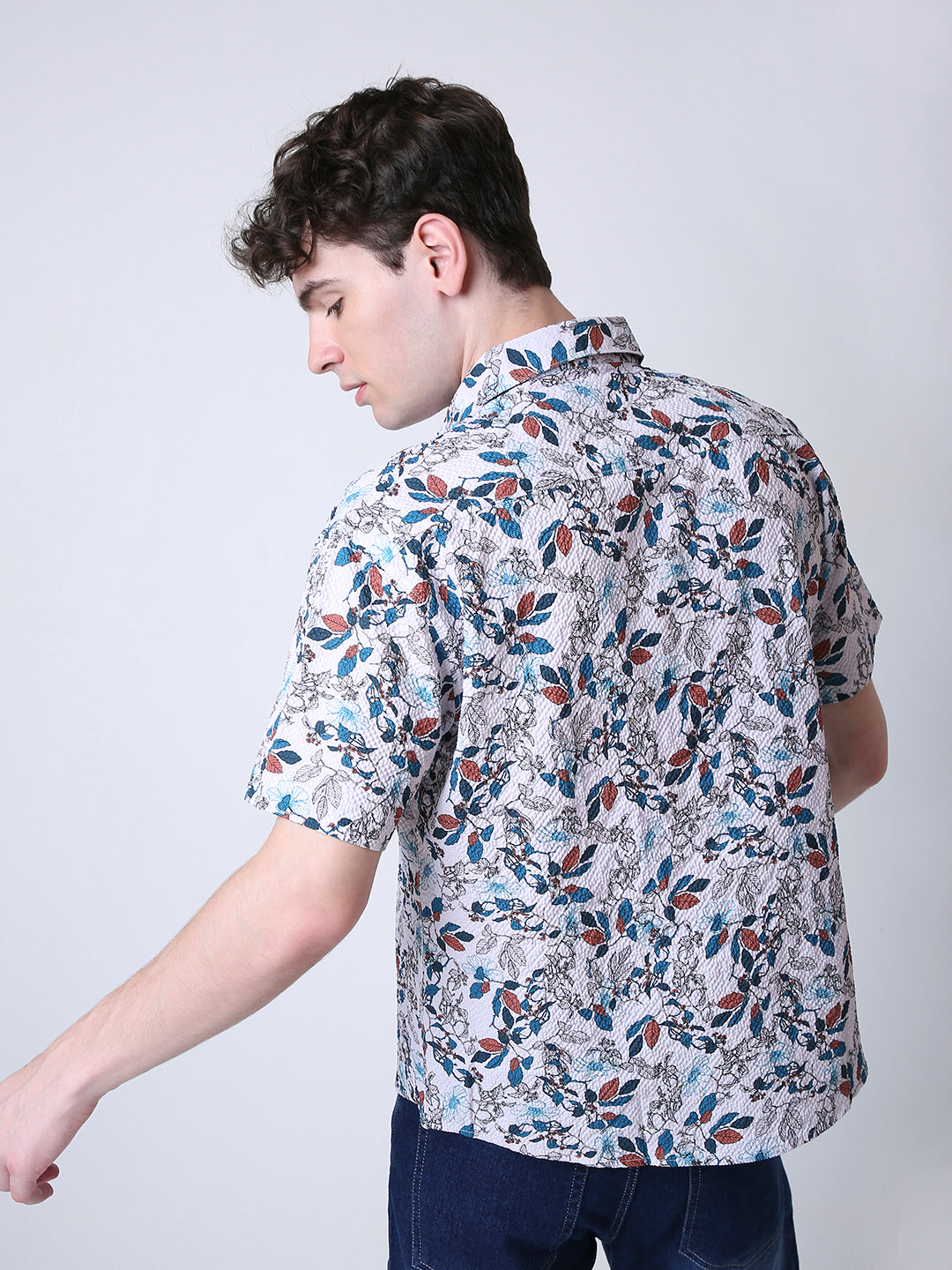 FLORAL PRINTED TEXTURED SHORT SLEEVE SHIRT