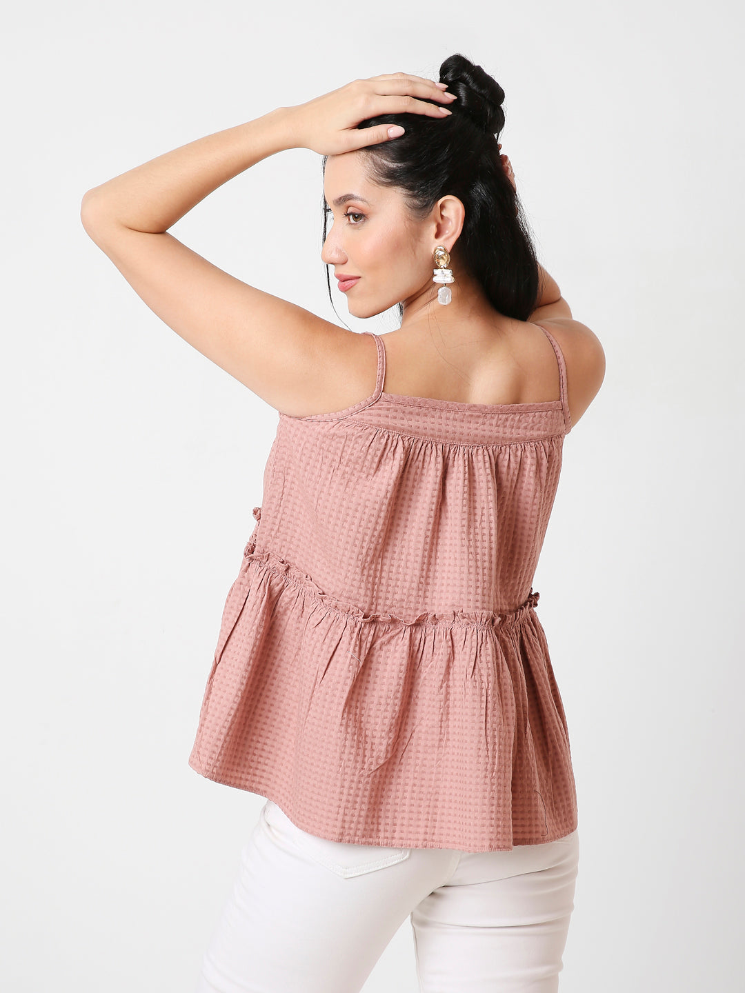 TEXTURED PATTERN SPAGHETTI STRAP LAYERED TOP