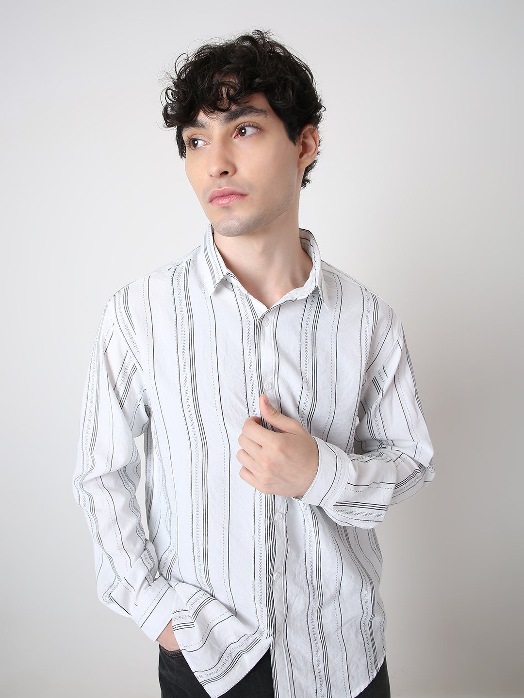WHITE SLEEK STRIPED CASUAL SHIRT