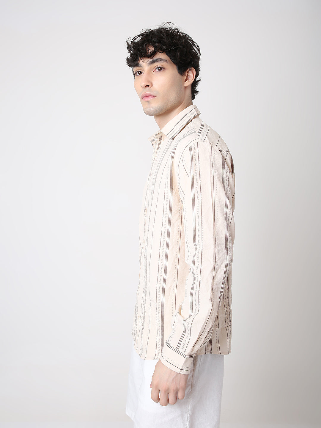 CREAM SLEEK STRIPED CASUAL SHIRT
