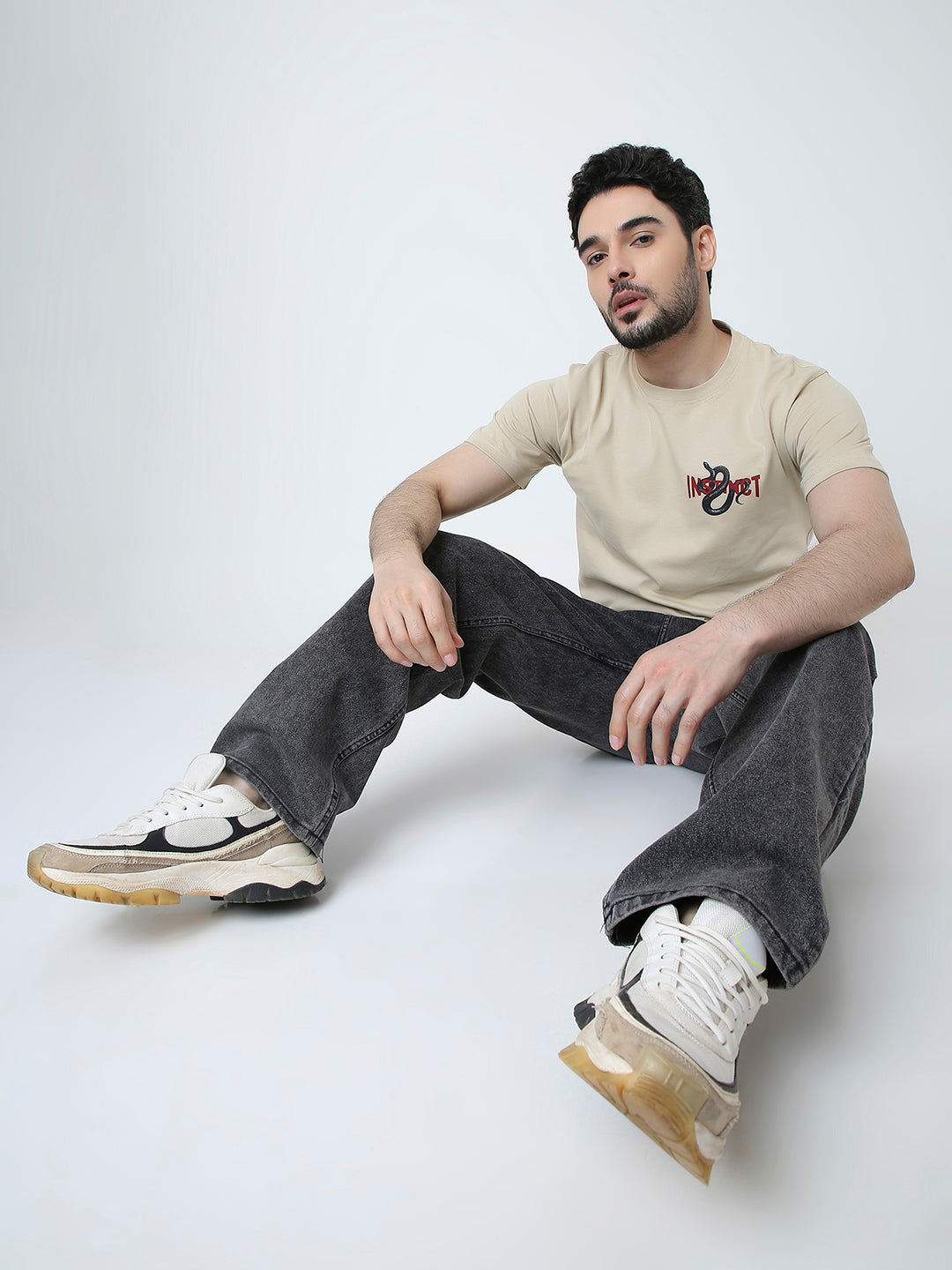 RELAXED FIT SAND PRINTED T-SHIRT