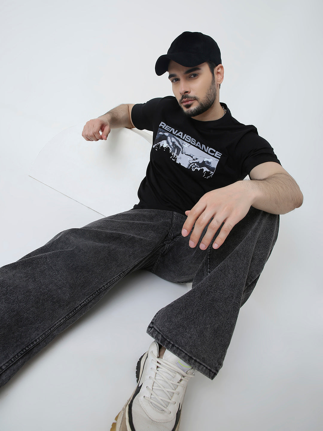 RELAXED FIT PRINTED TSHIRT