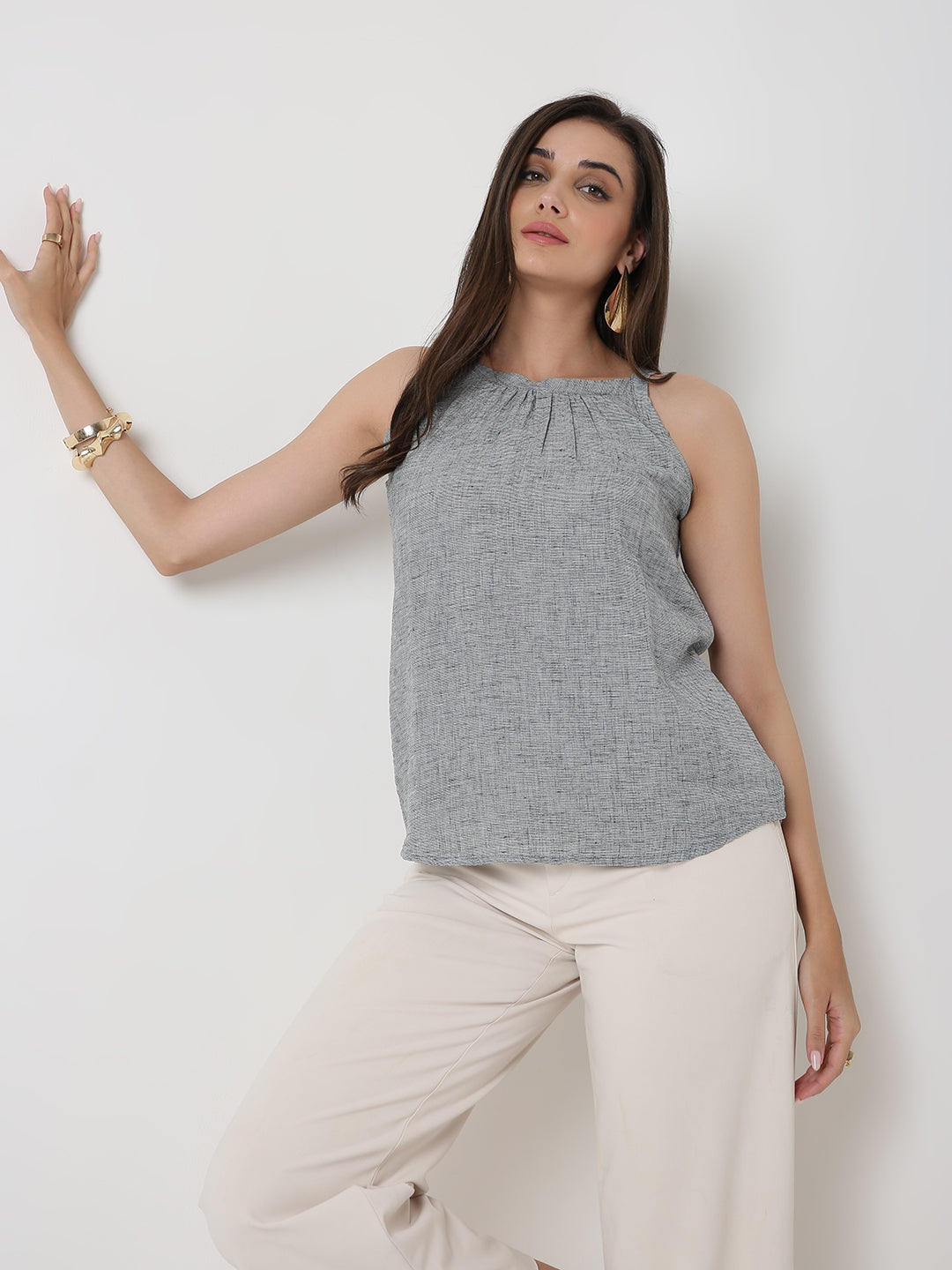 CAUSAL TEXTURED HALTER NECK TOP
