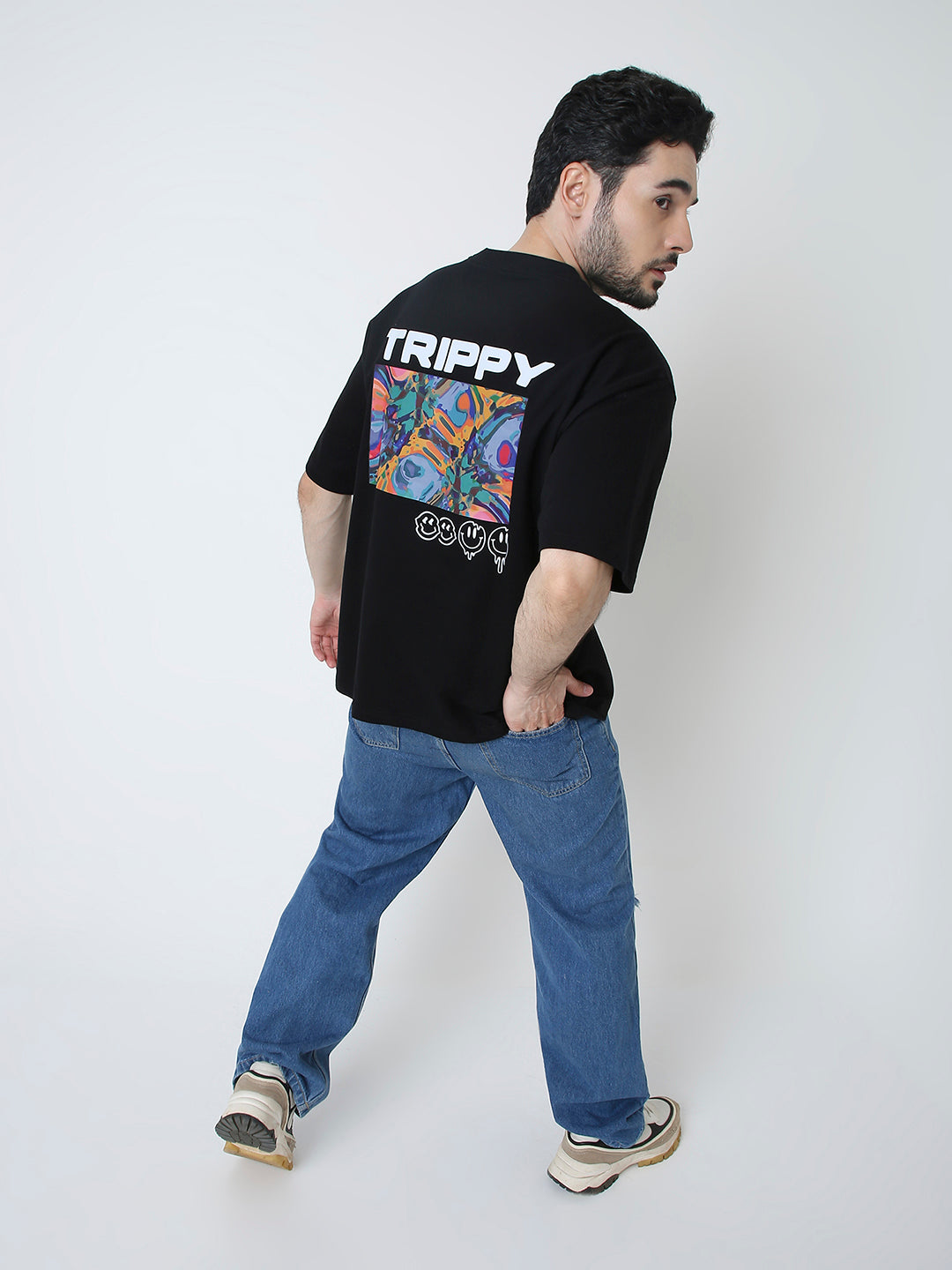 OVERSIZED PRINTED TSHIRT